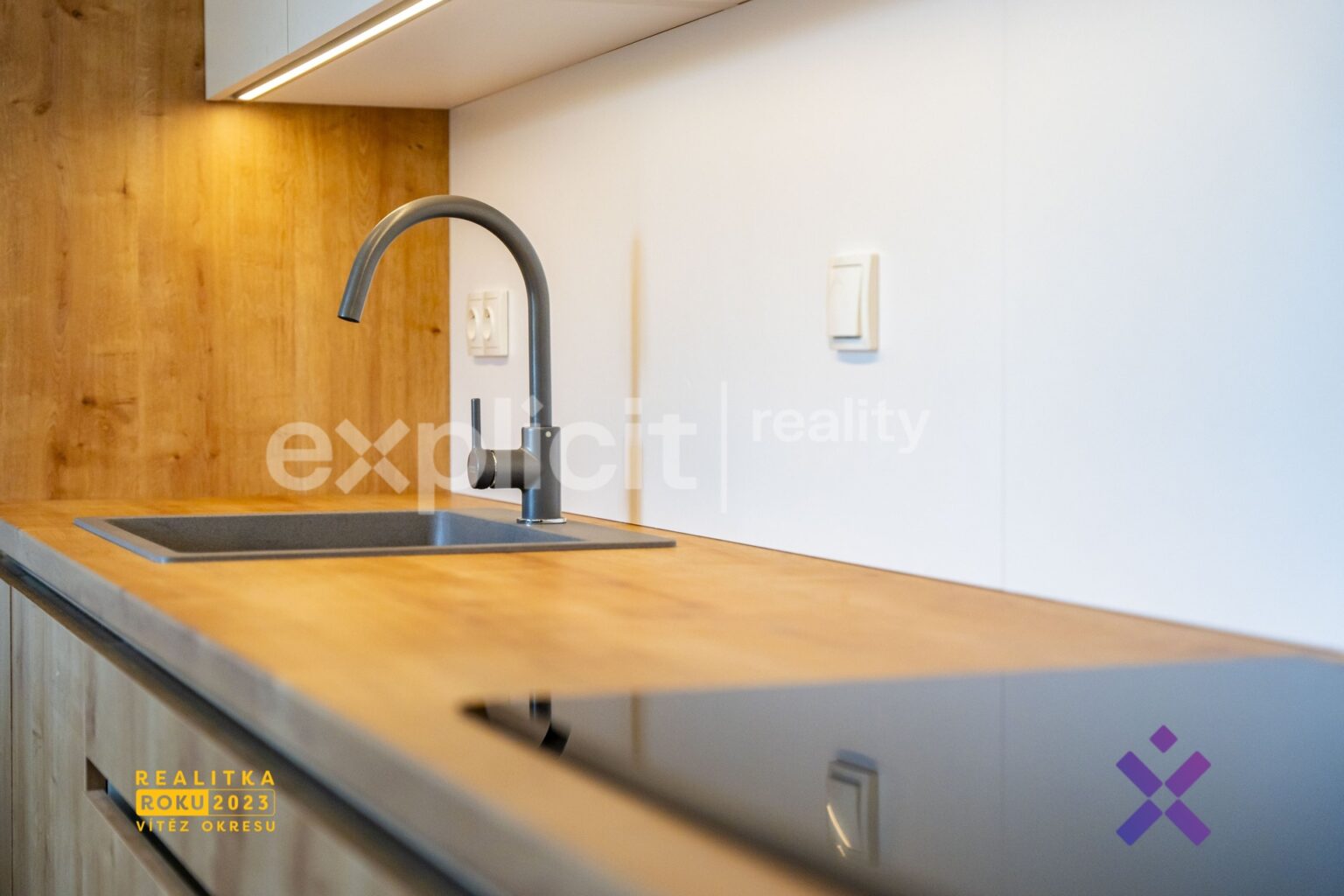 1920x1920wm2402050841-e2bc1-prodej-apartmanu-2-kk-47-m2-terasa-16-m2-garazove-stani-sklepni-koje-krkonose-027-a1f533ba23-583005864