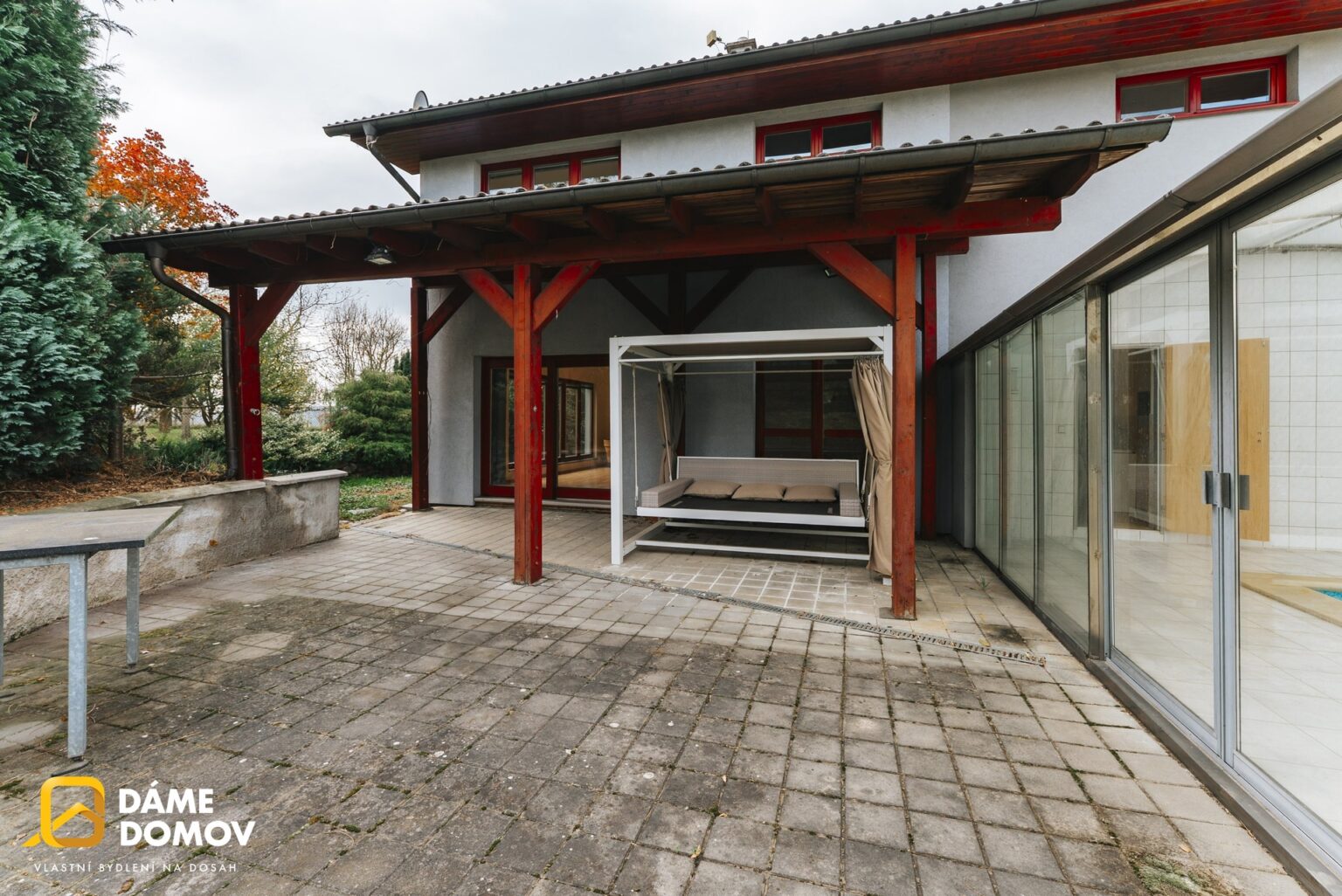 1920x1920wm2410241258-ca0c2-prodej-rodinneho-domu-350-m2-s-bazenem-biotopem-a-velkou-zahradou-pohorelice-061-05027034a4-751074645